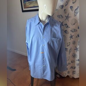Men’s High End brand long sleeves, button down, front pocket, dry cleaned EXCLNT